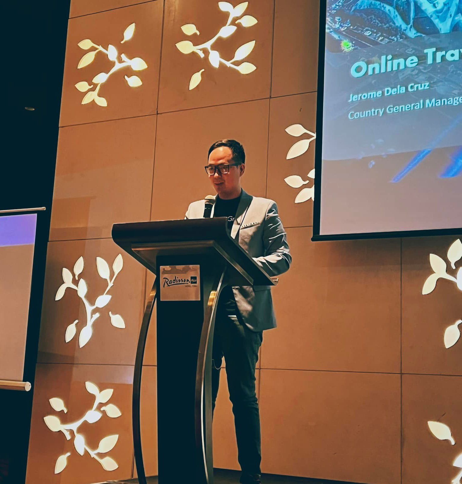 Speaking at HRRACI: Hotel Opportunities in Online Travel